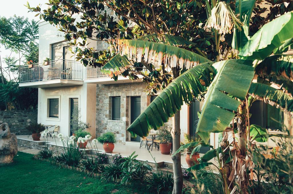 Mylos Apartments Gialova Quarto foto