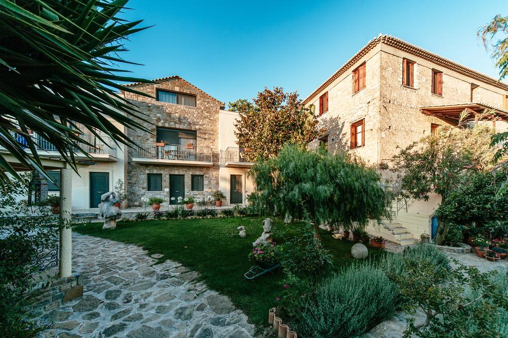 Mylos Apartments Gialova Quarto foto